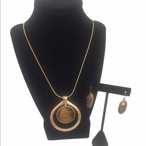 Goldtone Tigers Eye Necklace And Earrings